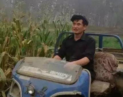 4.三輪車駕駛員2名，要求三年以上駕駛經(jīng)驗，有大車B證者優(yōu)先：